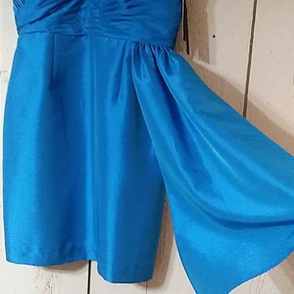 BNWT Strapless Peacock Blue Formal - Picture 6 of 8